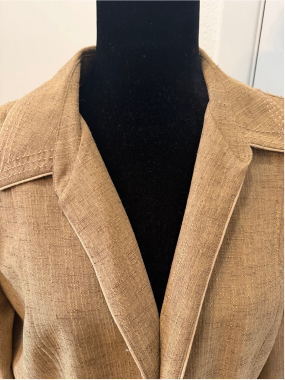 Vintage Sag Harbor Petite 16P Tan 2 Pc Pantsuit Blazer Pants Career Office Set - Picture 3 of 11
